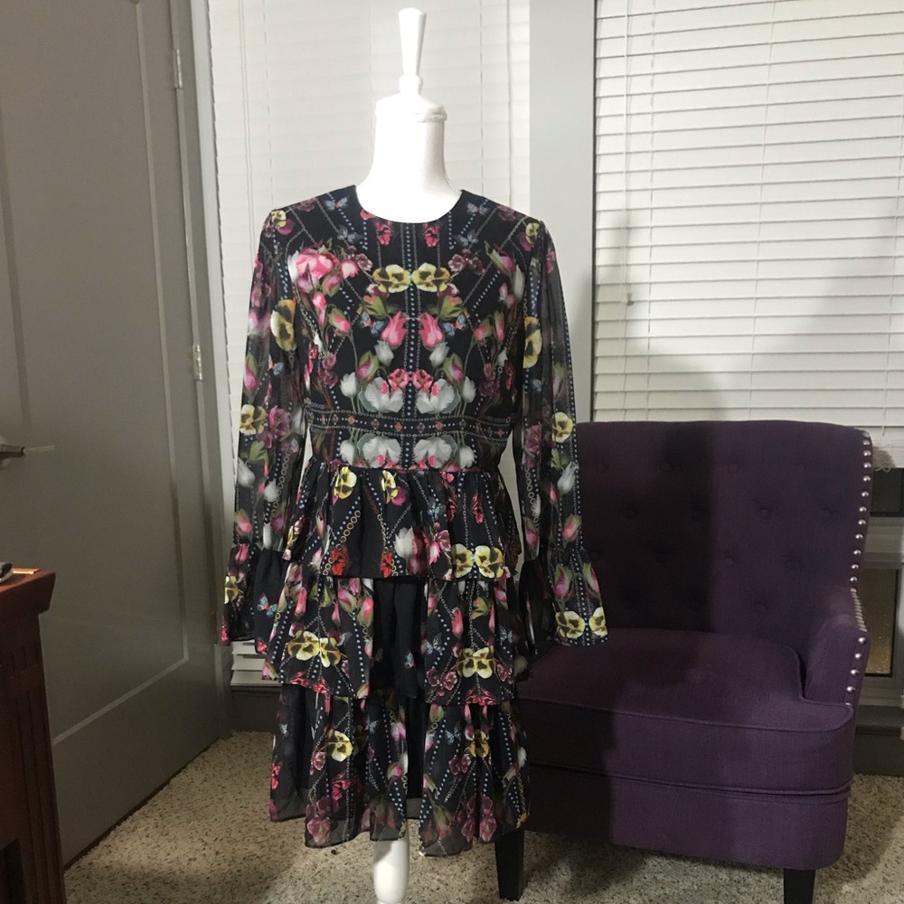 Floral flowy dress